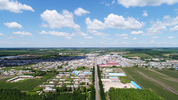 黑龍江克山縣農村供水保障工程選擇哪種規模化水處理設備?